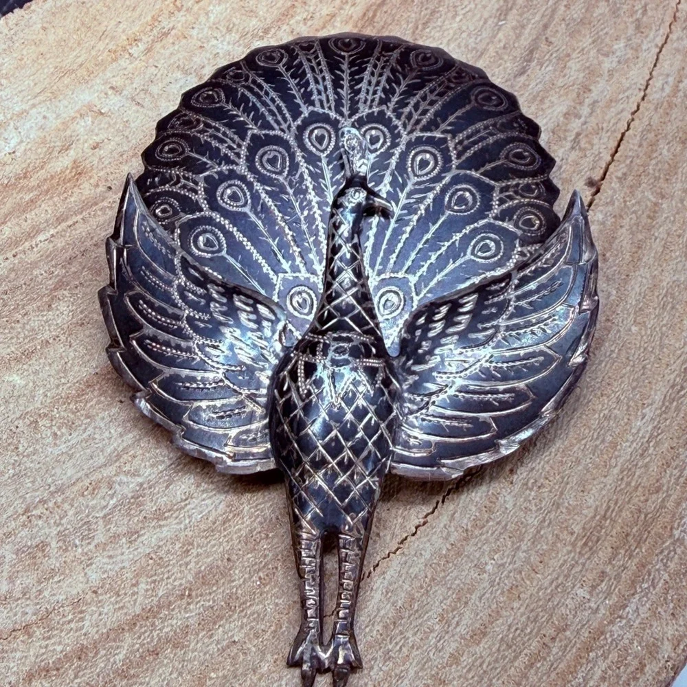Vintage Siam Sterling Silver Niello Peacock Brooch Hinged Articulated Tail 22.9g